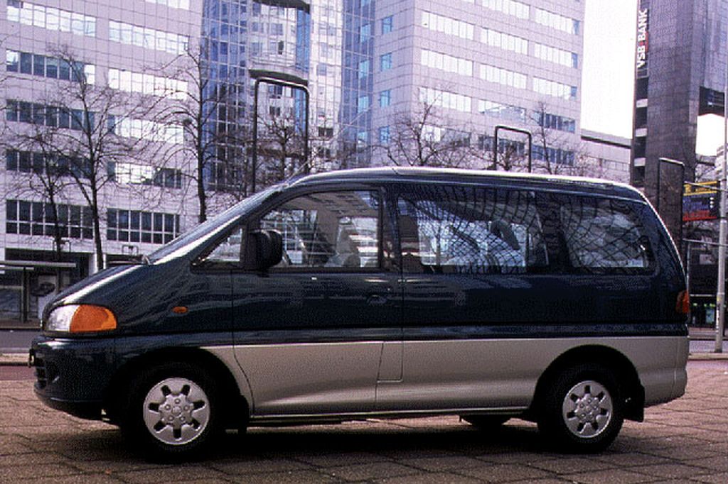 Mitsubishi space gear 1999